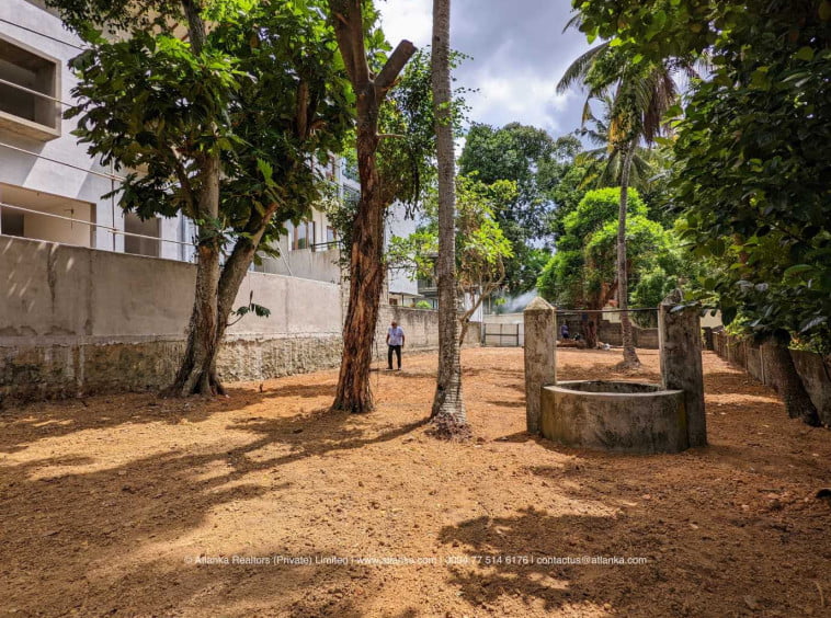 Land for Sale in Pita Kotte