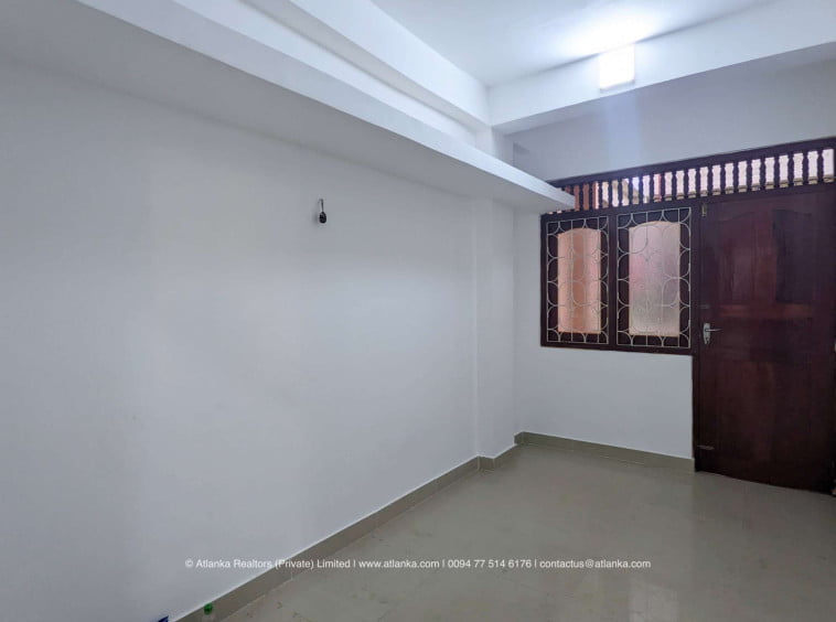 Apartment for Sale in Dehiwala