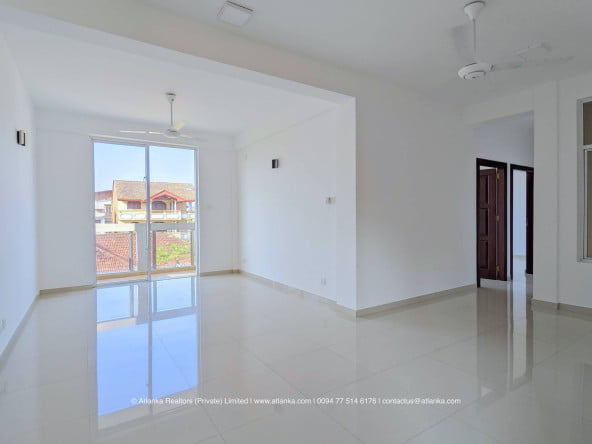 Apartment for Sale in Mount Lavinia