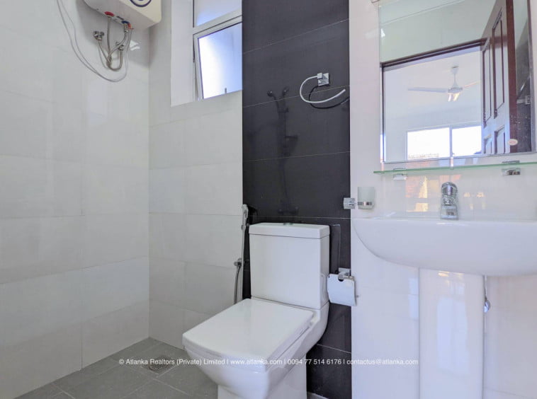Apartment for Sale in Mount Lavinia