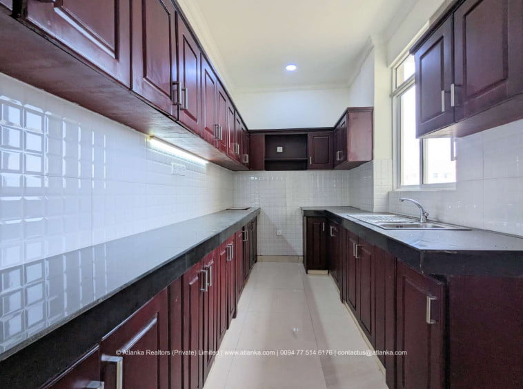 3 Bedroom Apartment for Sale in Wellawatte