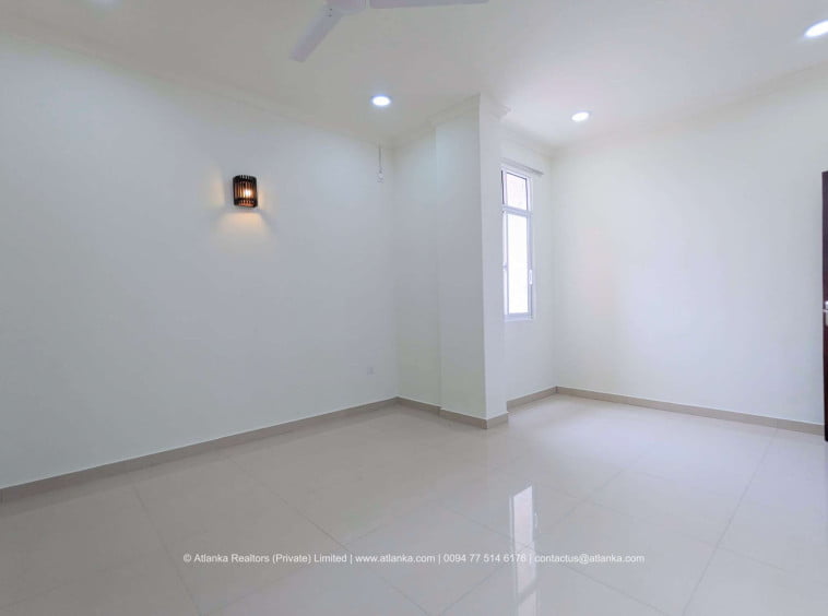 3 Bedroom Apartment for Sale in Wellawatte