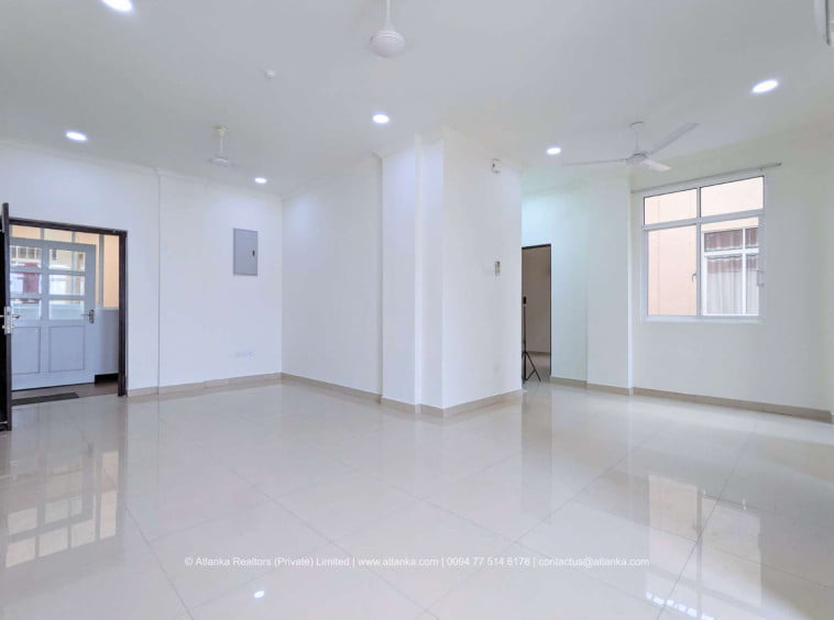 3 Bedroom Apartment for Sale in Wellawatte