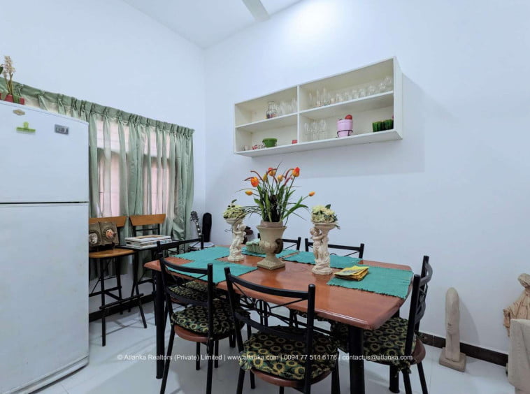 3 Bedroom Unfurnished House for Rent in Mt Lavinia