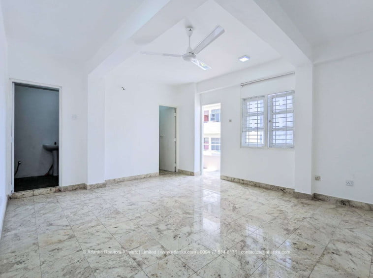 Apartment for Urgent Sale in Colombo