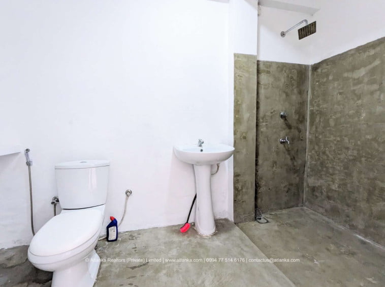 Apartment for Urgent Sale in Colombo