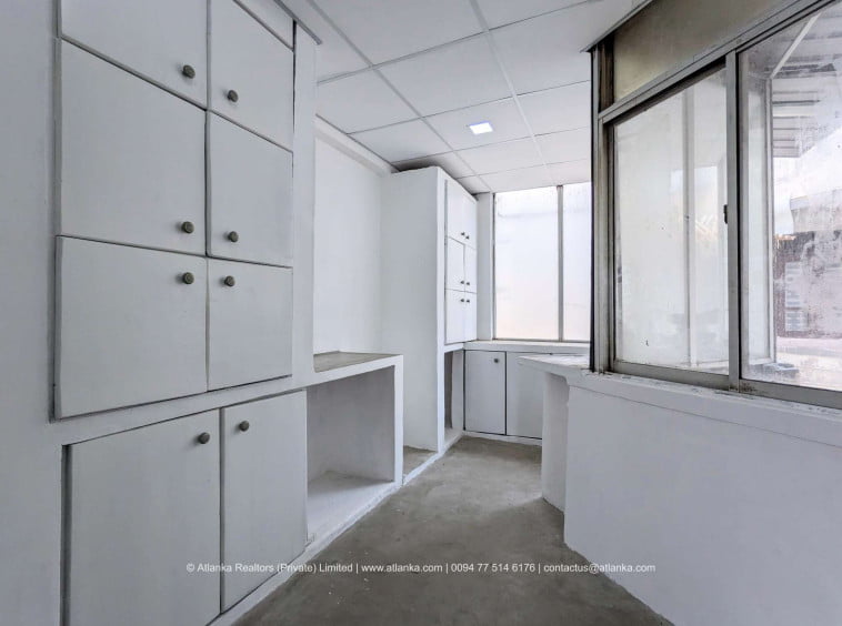 Apartment for Urgent Sale in Colombo