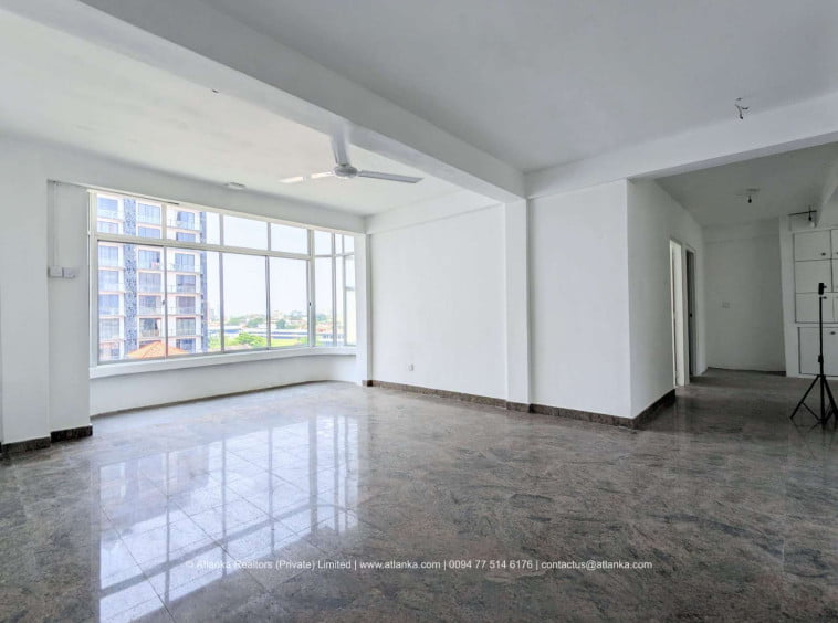 Apartment for Urgent Sale in Colombo