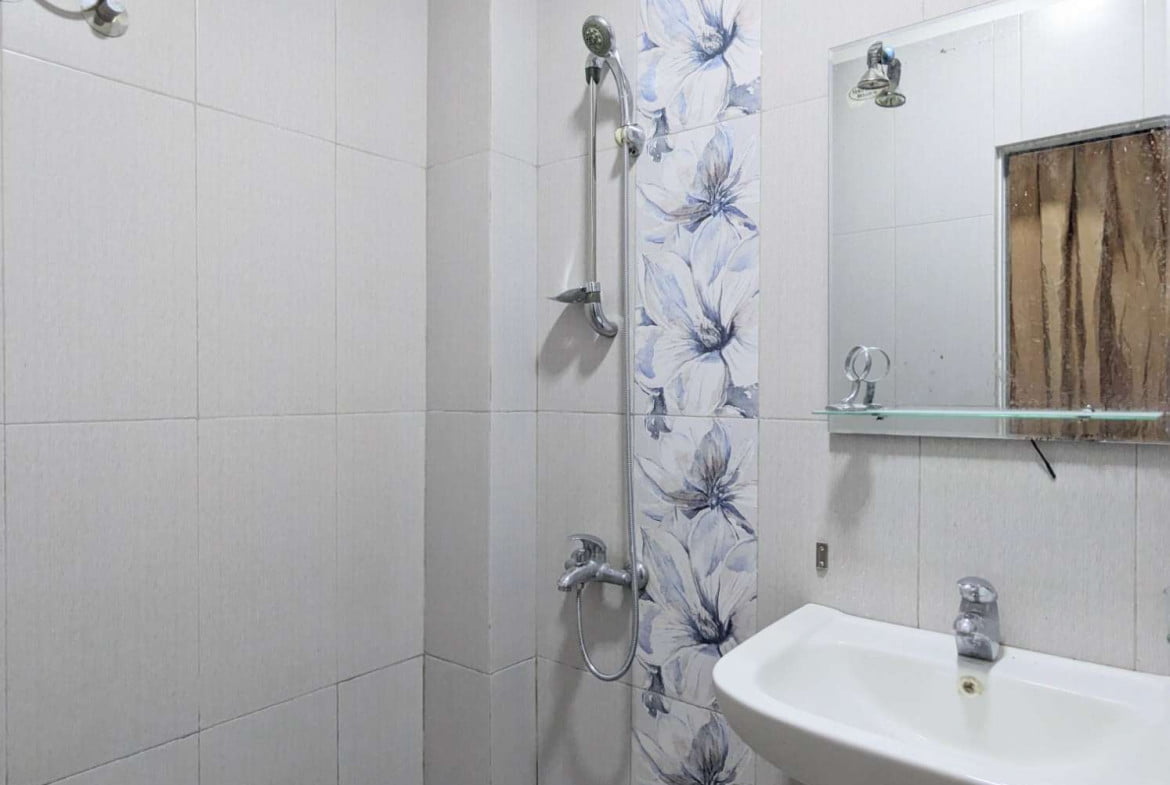 1170