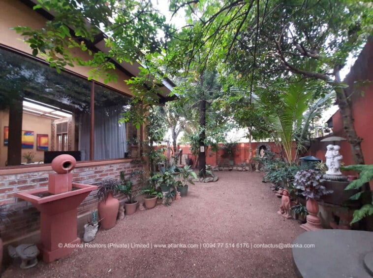 House for Sale in Attidiya