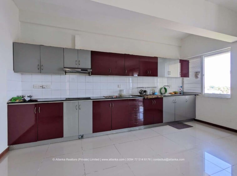 Apartment for Rent in Mt Lavinia