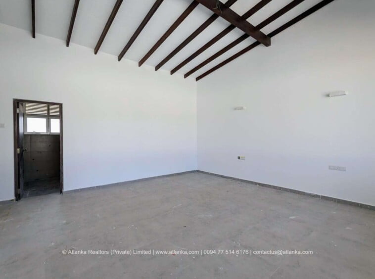 Villa for Sale in Water Estate Bolgoda