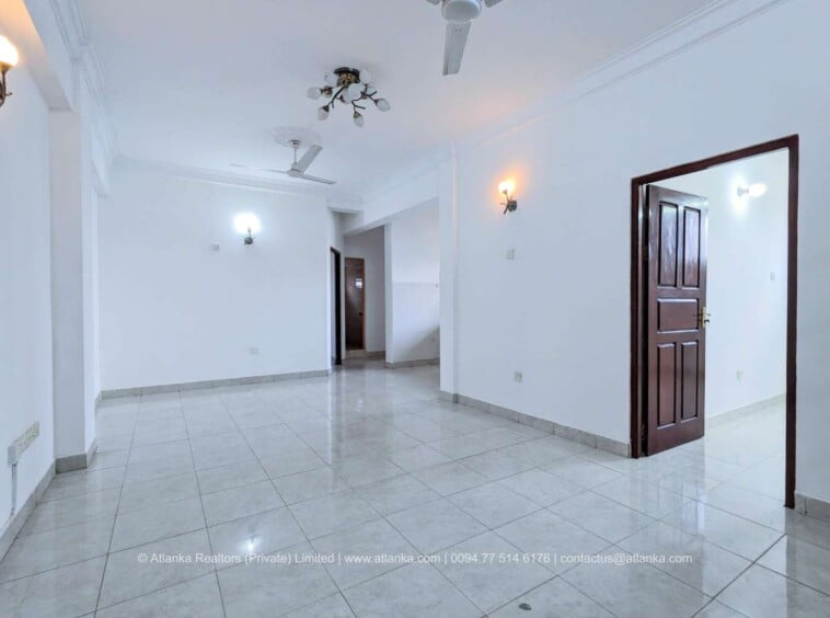 Apartment for Sale in Colombo 06