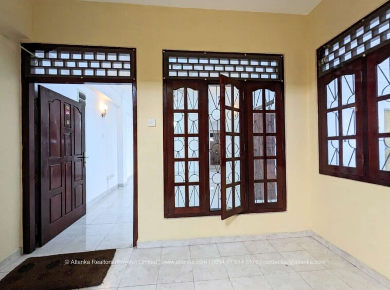 Apartment for Sale in Colombo 06