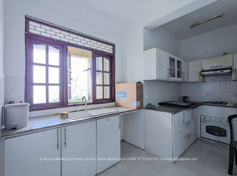Apartment for Sale in Colombo 06