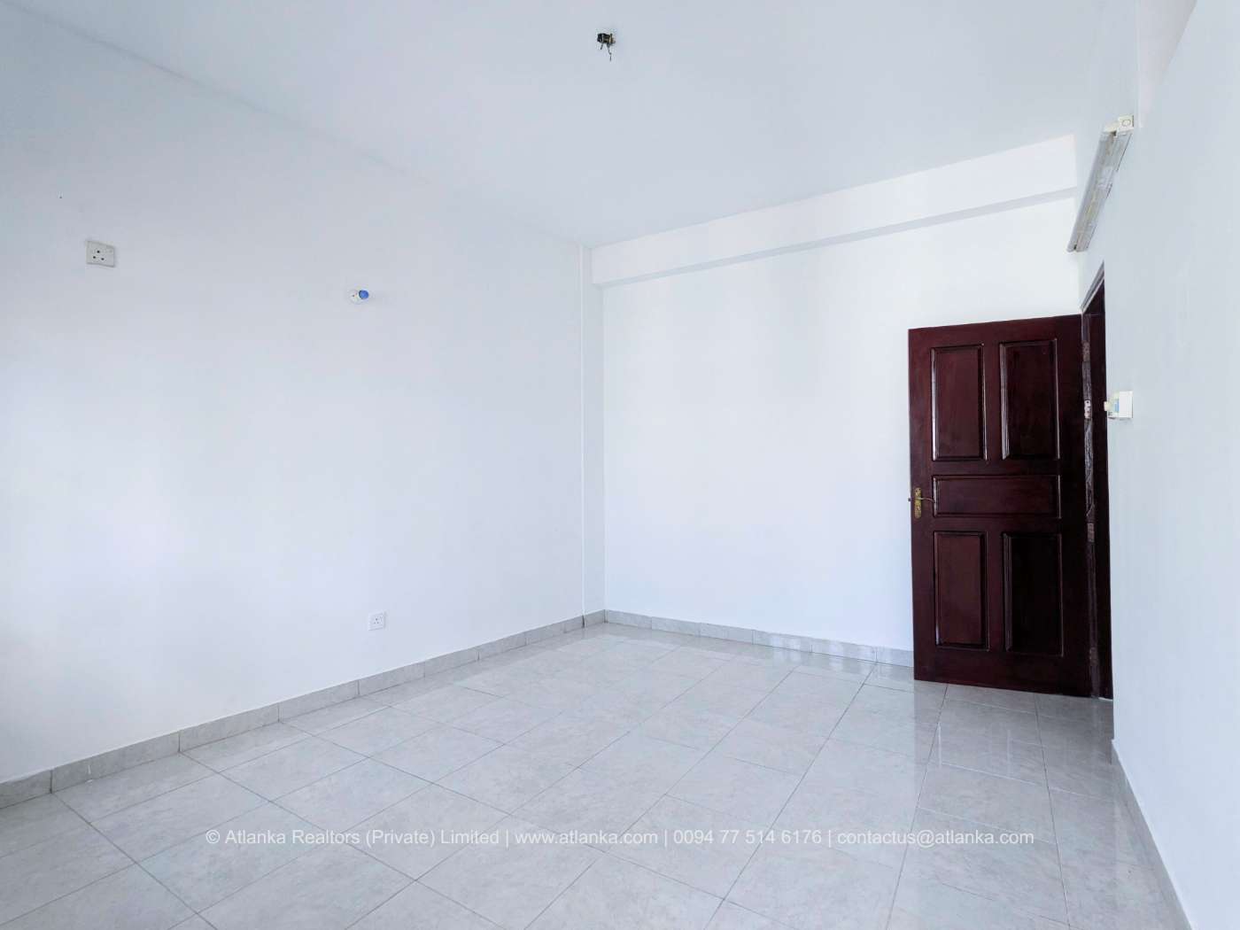 Apartment for Sale in Colombo 06
