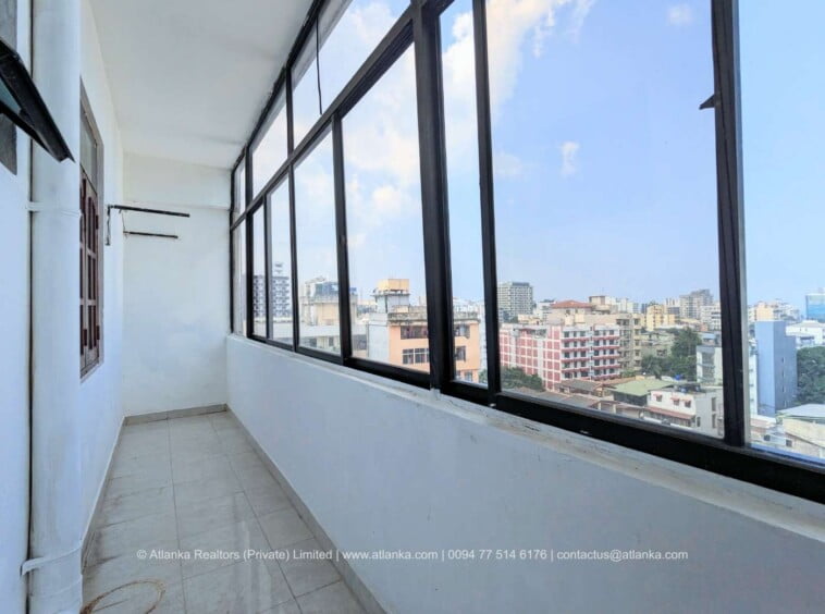 Apartment for Sale in Colombo 06