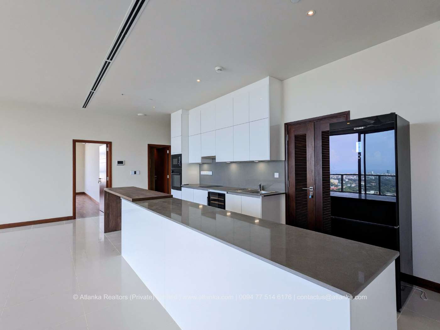 Executive Suite for Sale in The Grand - Ward Place Apartment