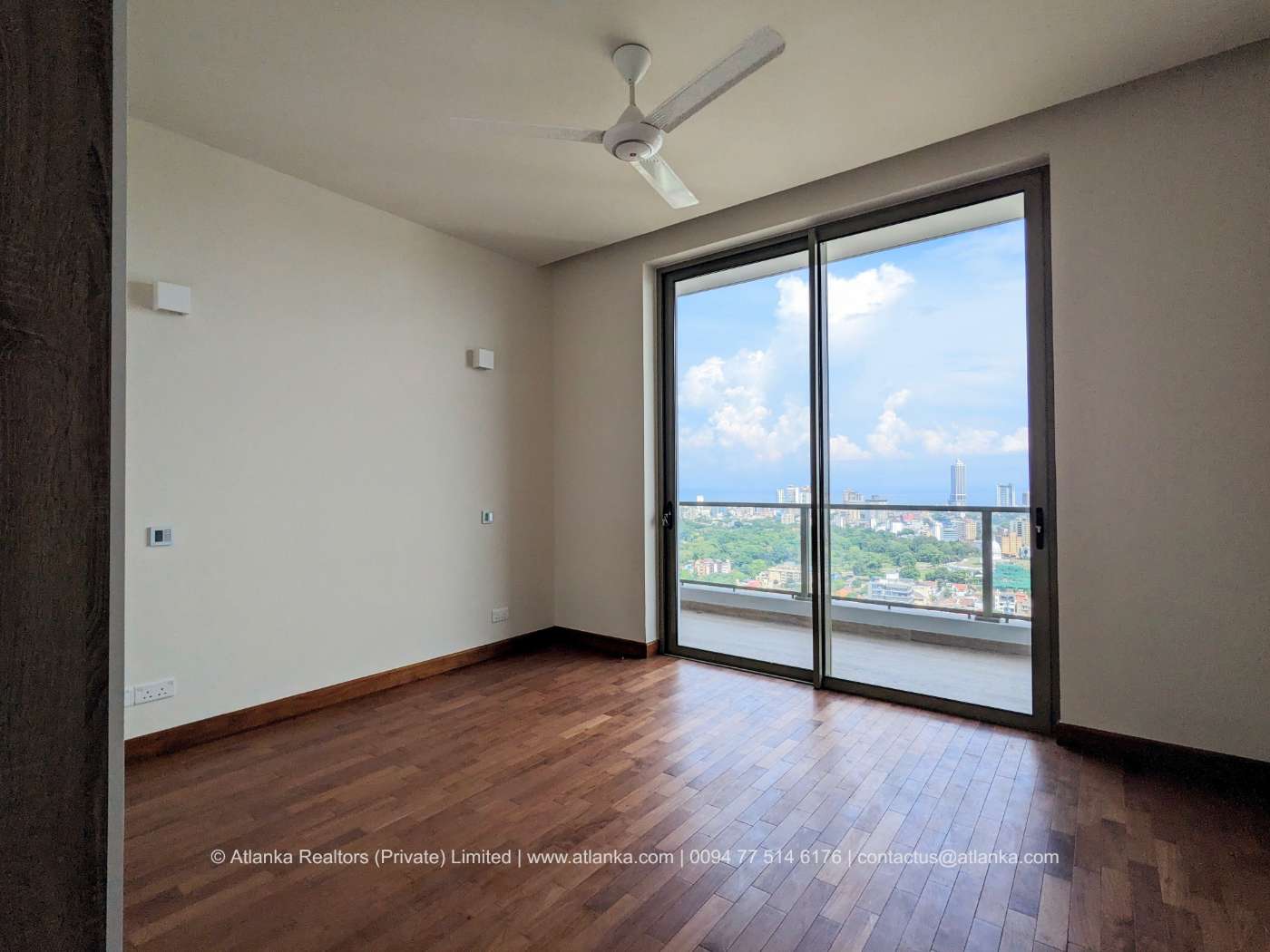 Executive Suite for Sale in The Grand - Ward Place Apartment