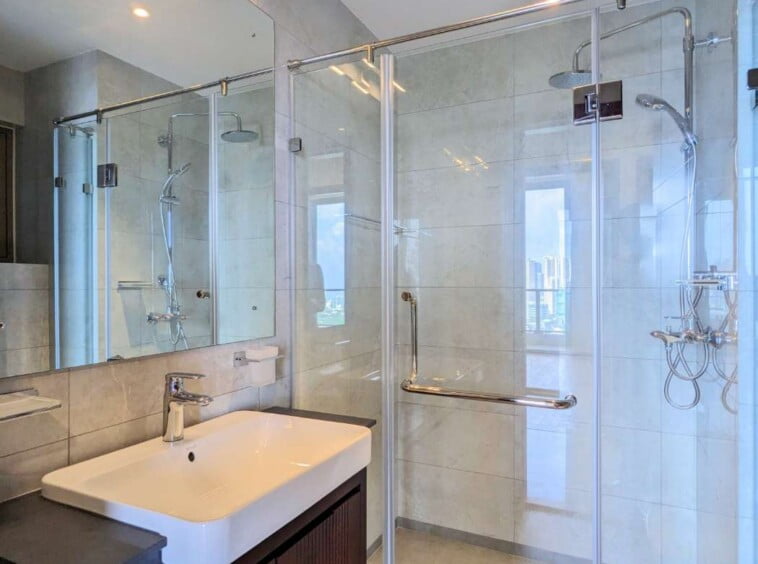 Executive Suite for Sale in The Grand - Ward Place Apartment