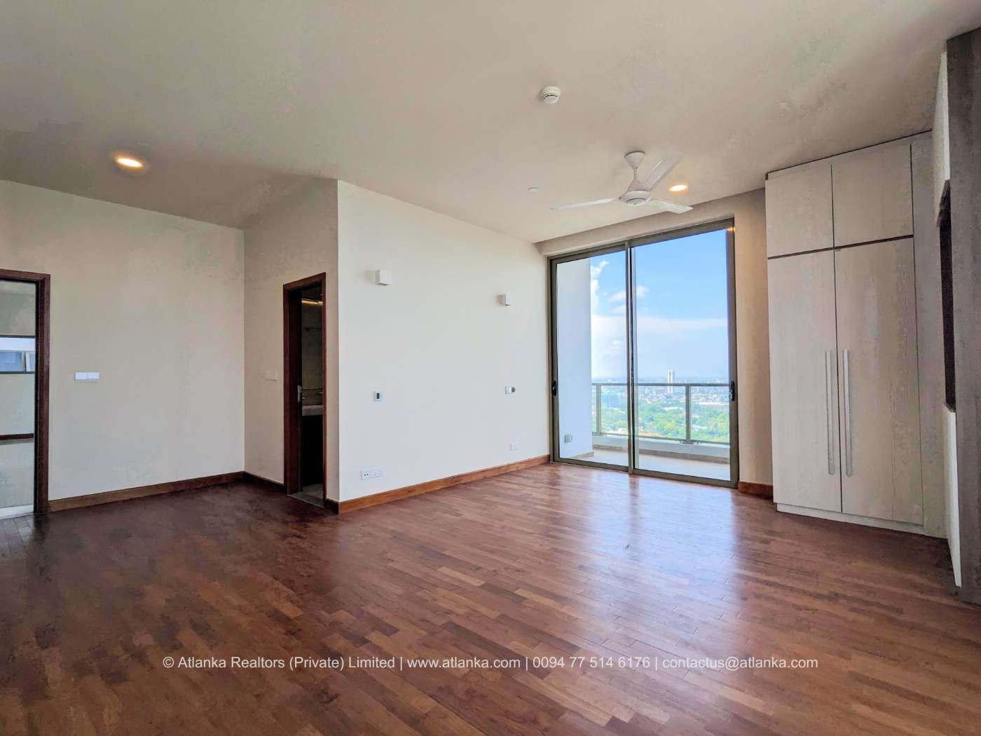 Executive Suite for Sale in The Grand - Ward Place Apartment