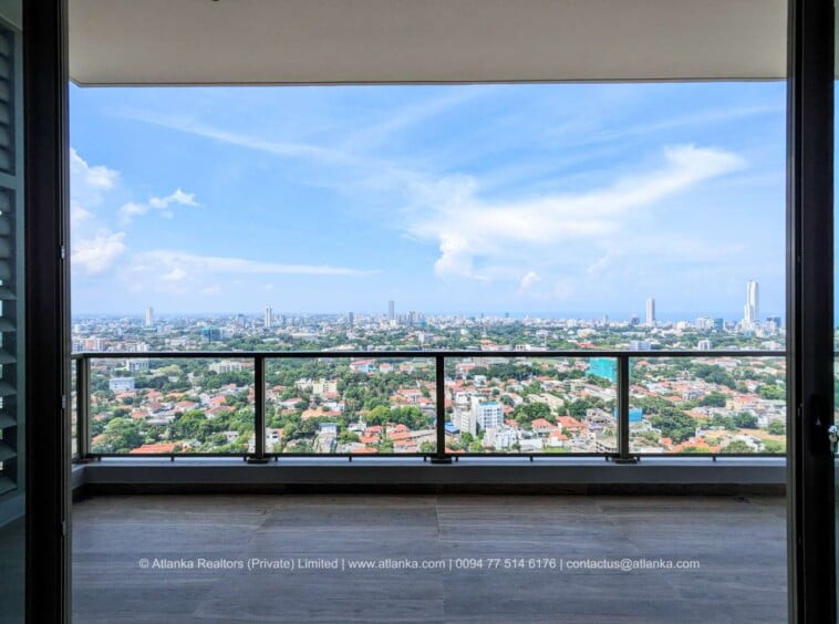 Executive Suite for Sale in The Grand - Ward Place Apartment