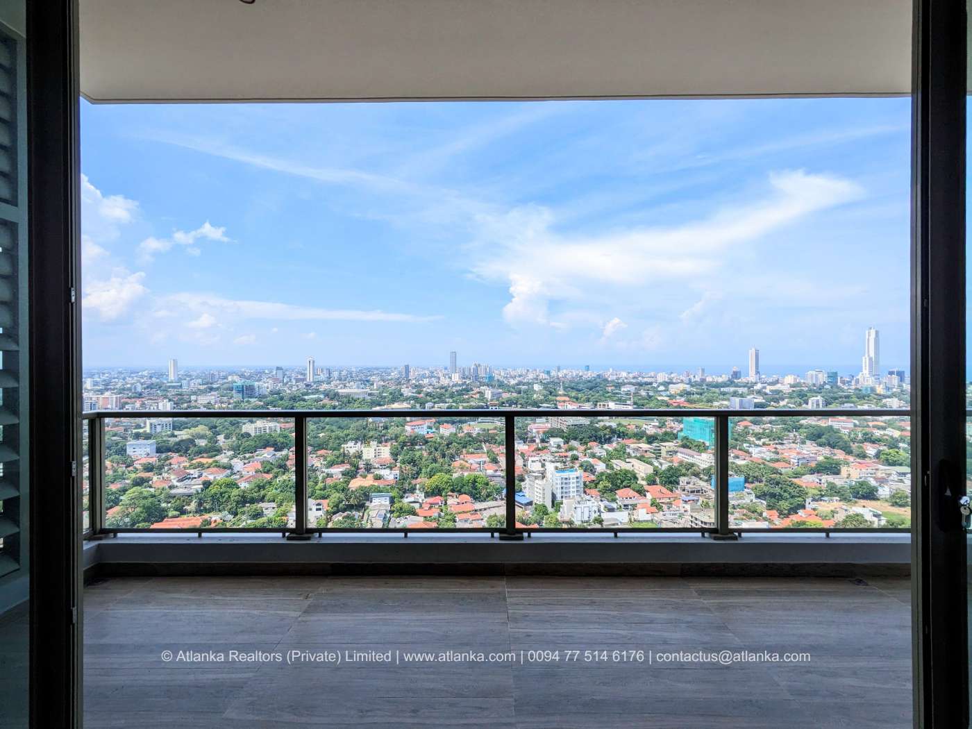 Executive Suite for Sale in The Grand - Ward Place Apartment