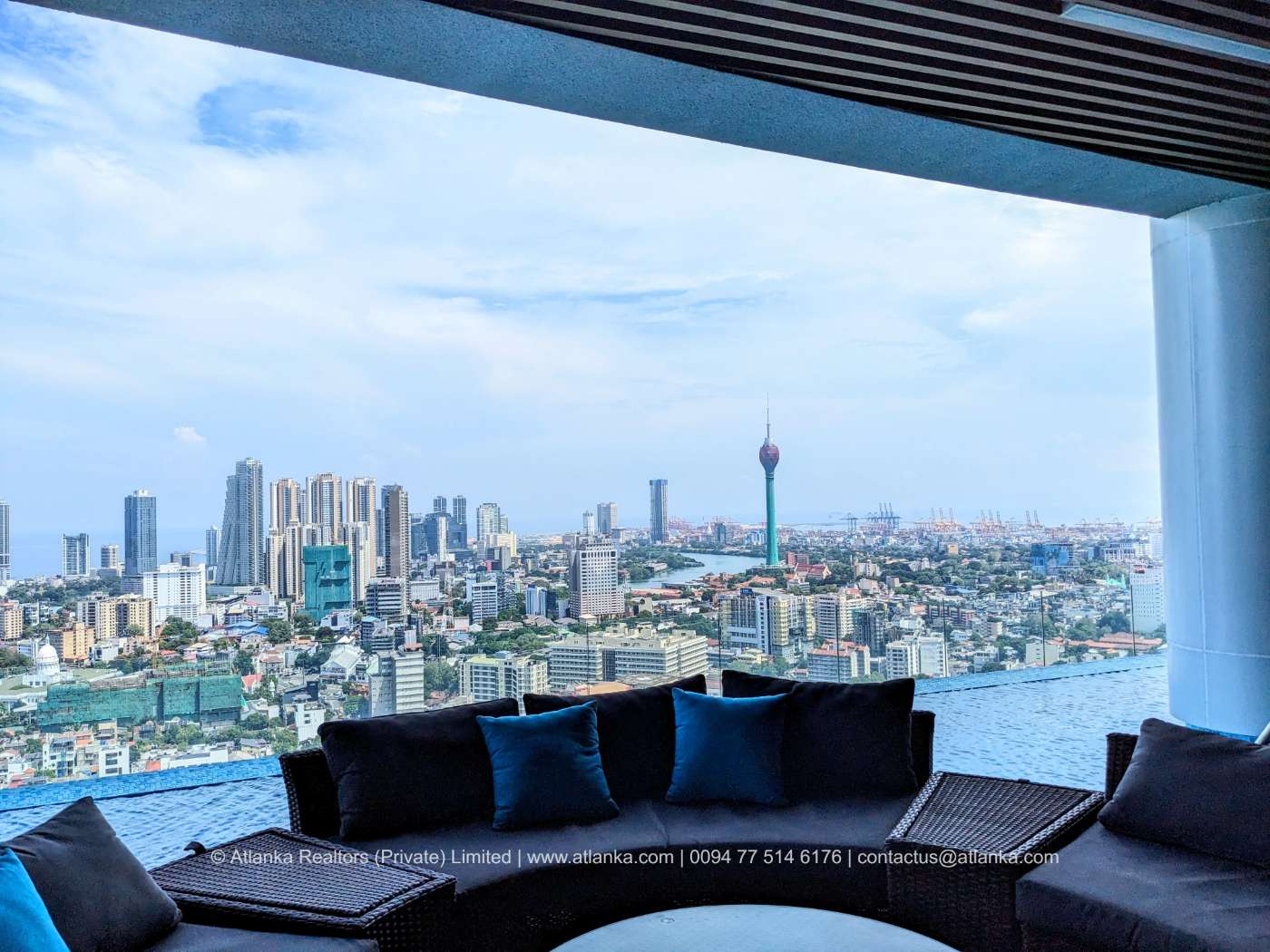 Executive Suite for Sale in The Grand - Ward Place Apartment