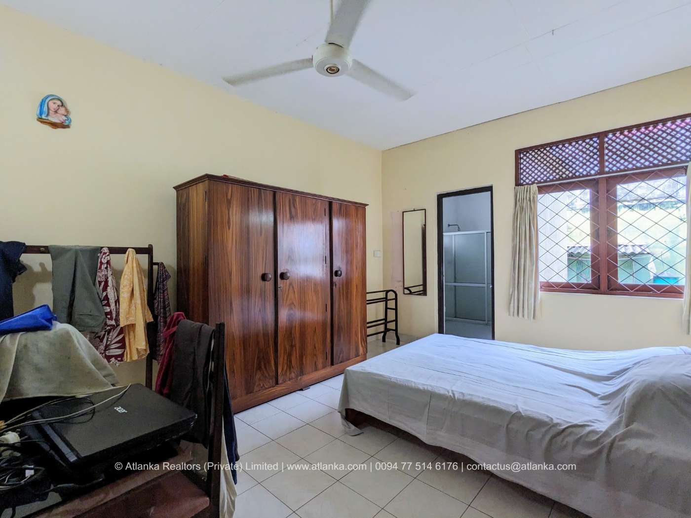 Spacious House for Sale in Nawala