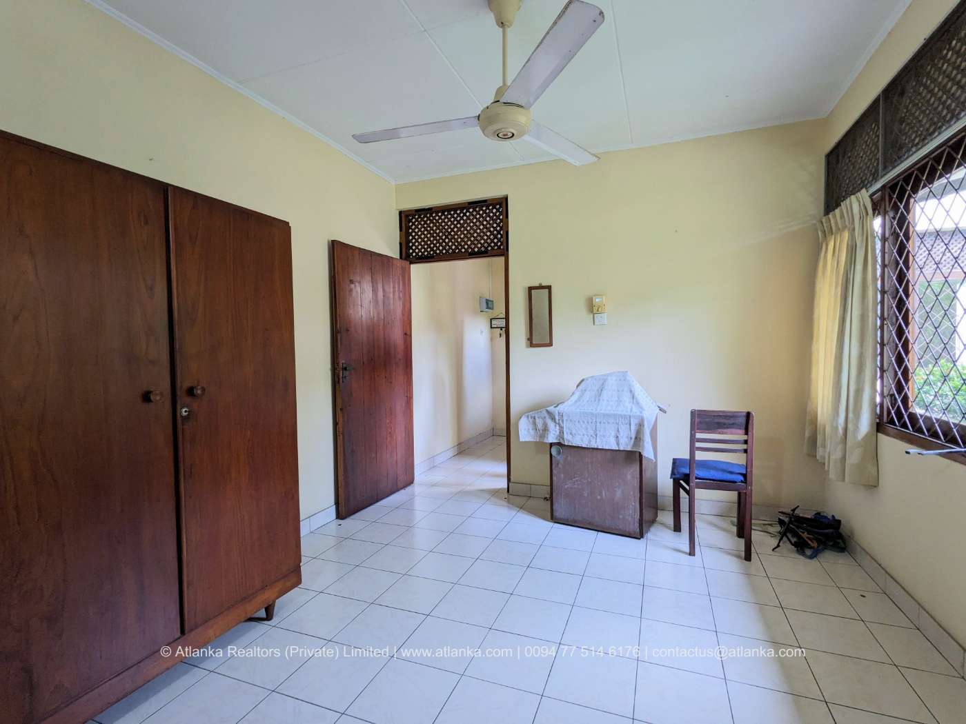 Spacious House for Sale in Nawala