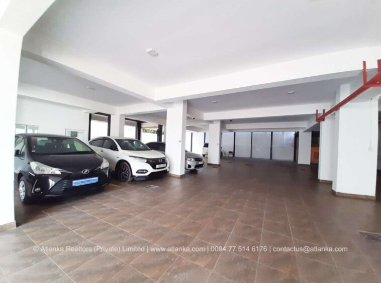 Apartment for Sale in Mt Lavinia