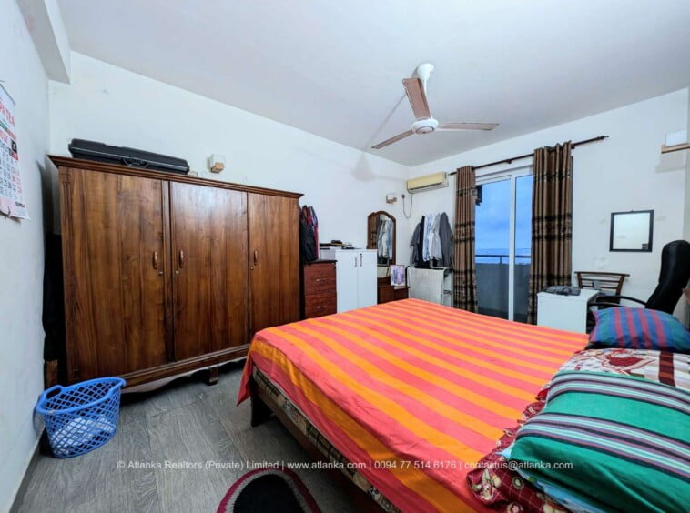 Apartment for Urgent Sale in Bambalapitiya