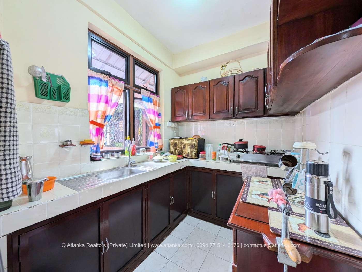 Compact Apartment for Sale in Wellawatte