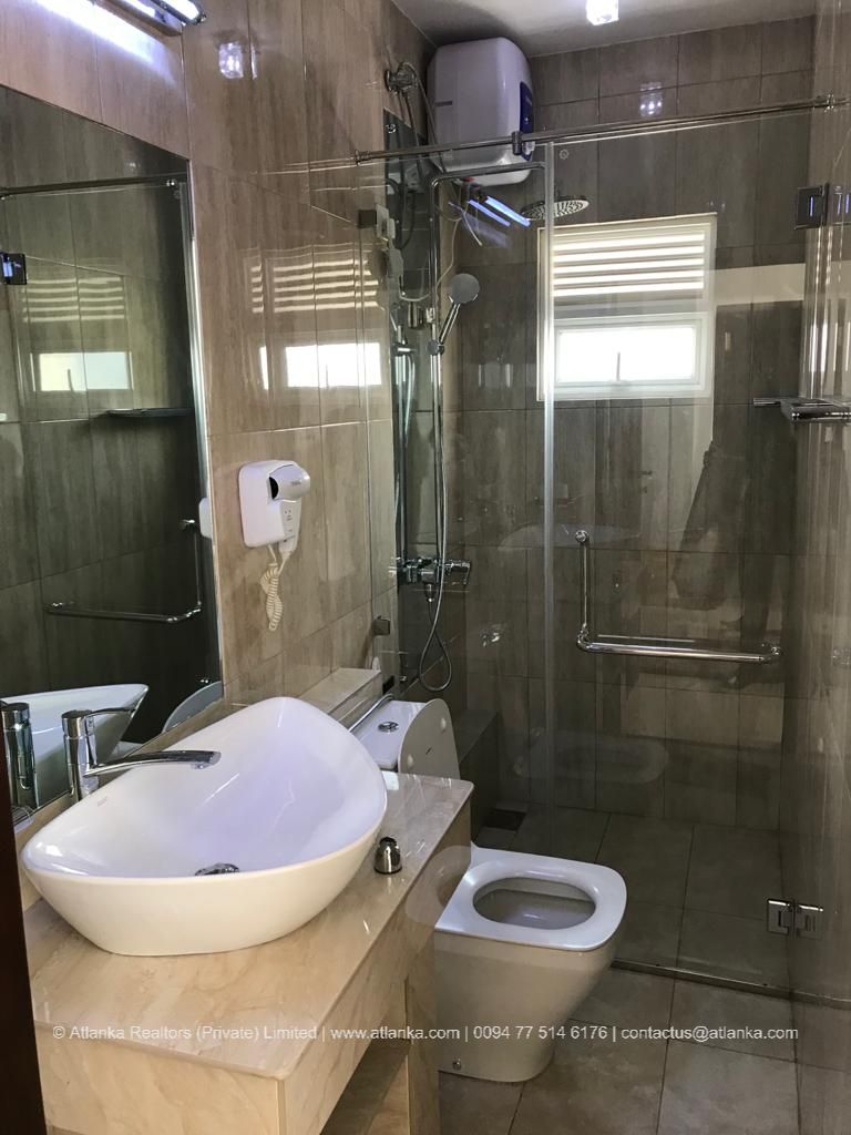 Apartment for Sale in Mt Lavinia