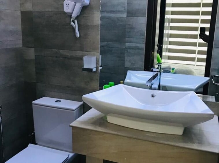 Apartment for Sale in Mt Lavinia