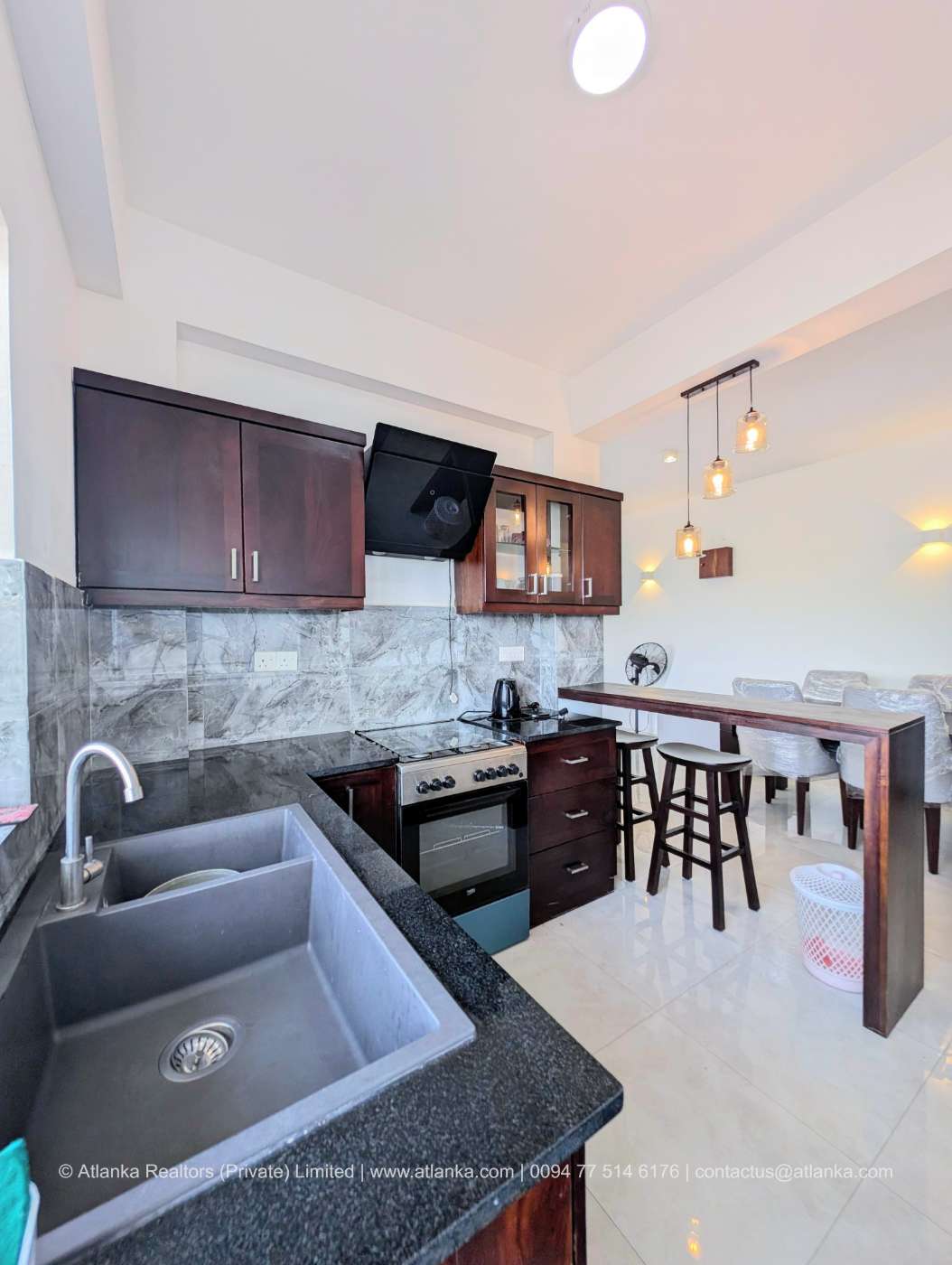 Apartment for Urgent Sale in Mt Lavinia