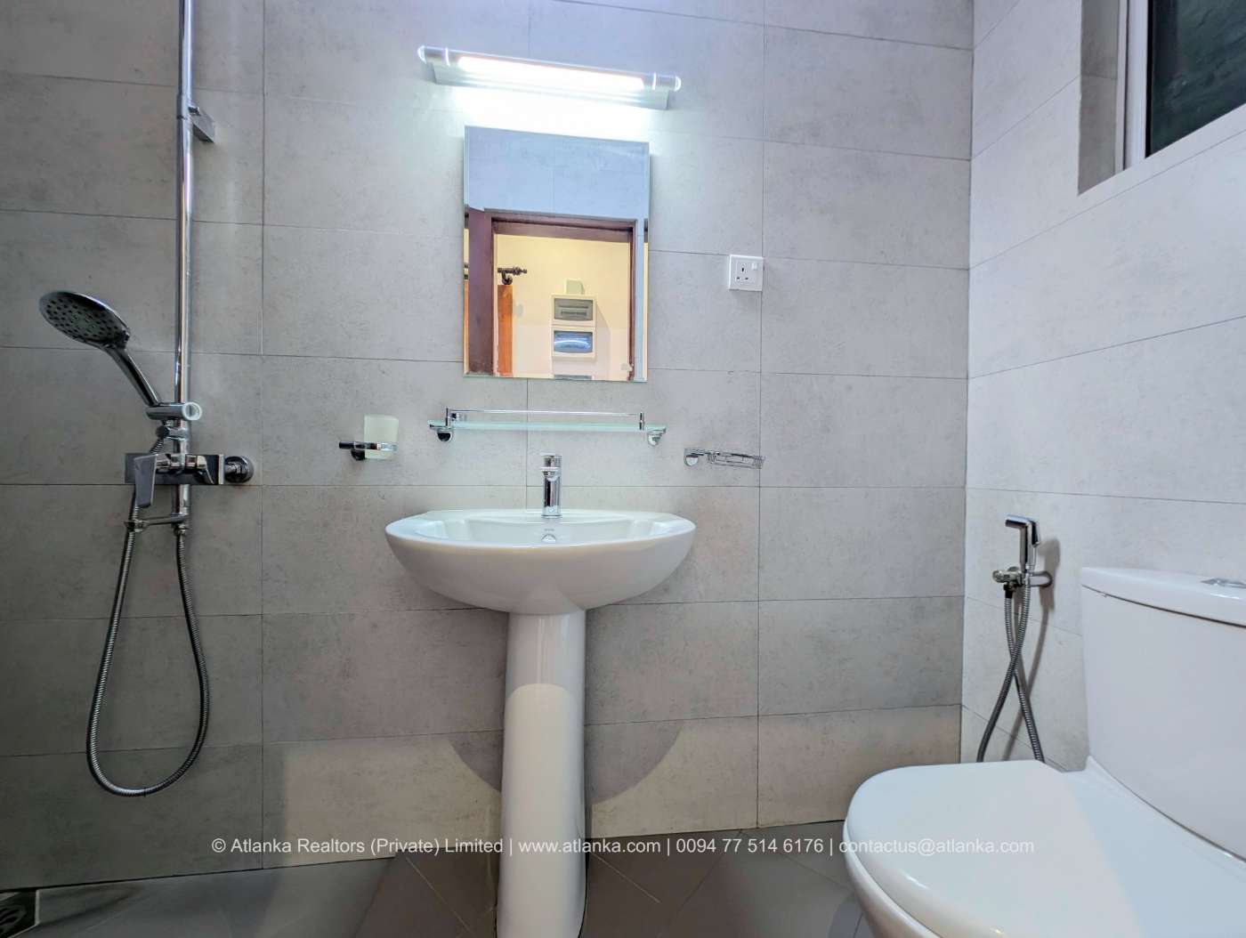 Apartment for Urgent Sale in Mt Lavinia