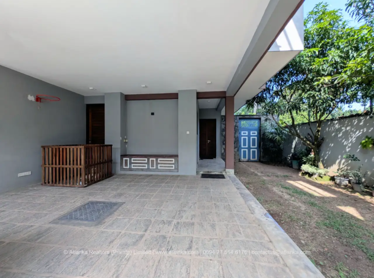 Modern House for Sale in Nugegoda