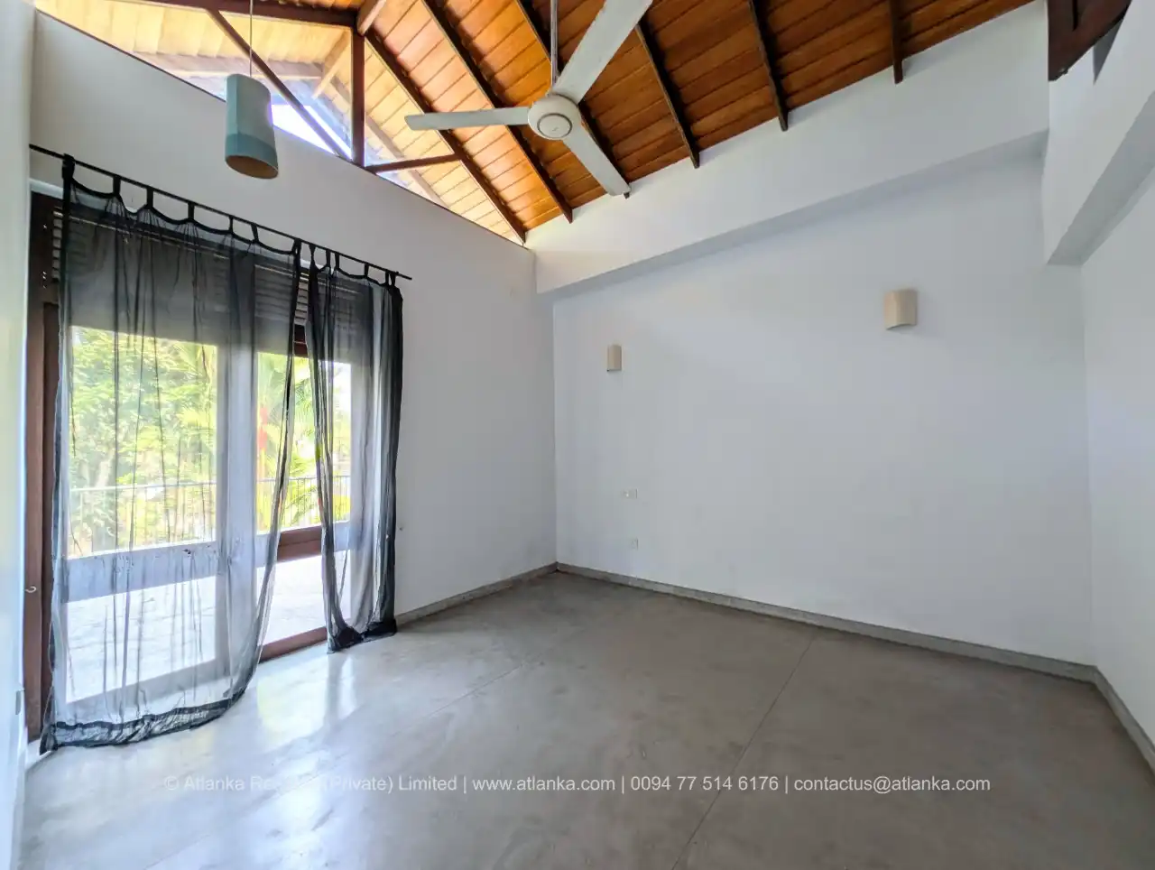 Waterfront Property for Sale in Moratuwa