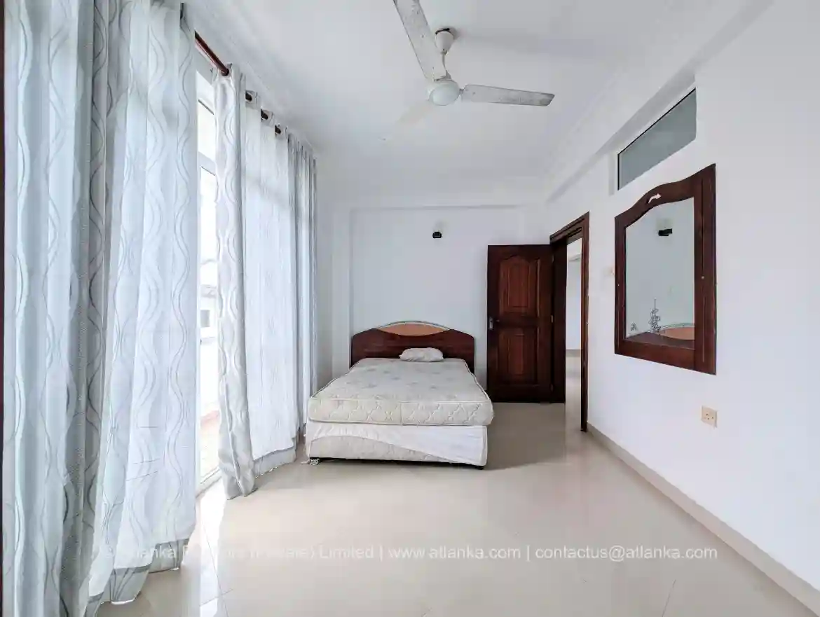 Apartment for Urgent Sale in Mount Lavinia