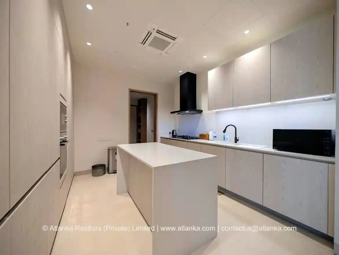 Apartment for Sale in Sapphire Residences