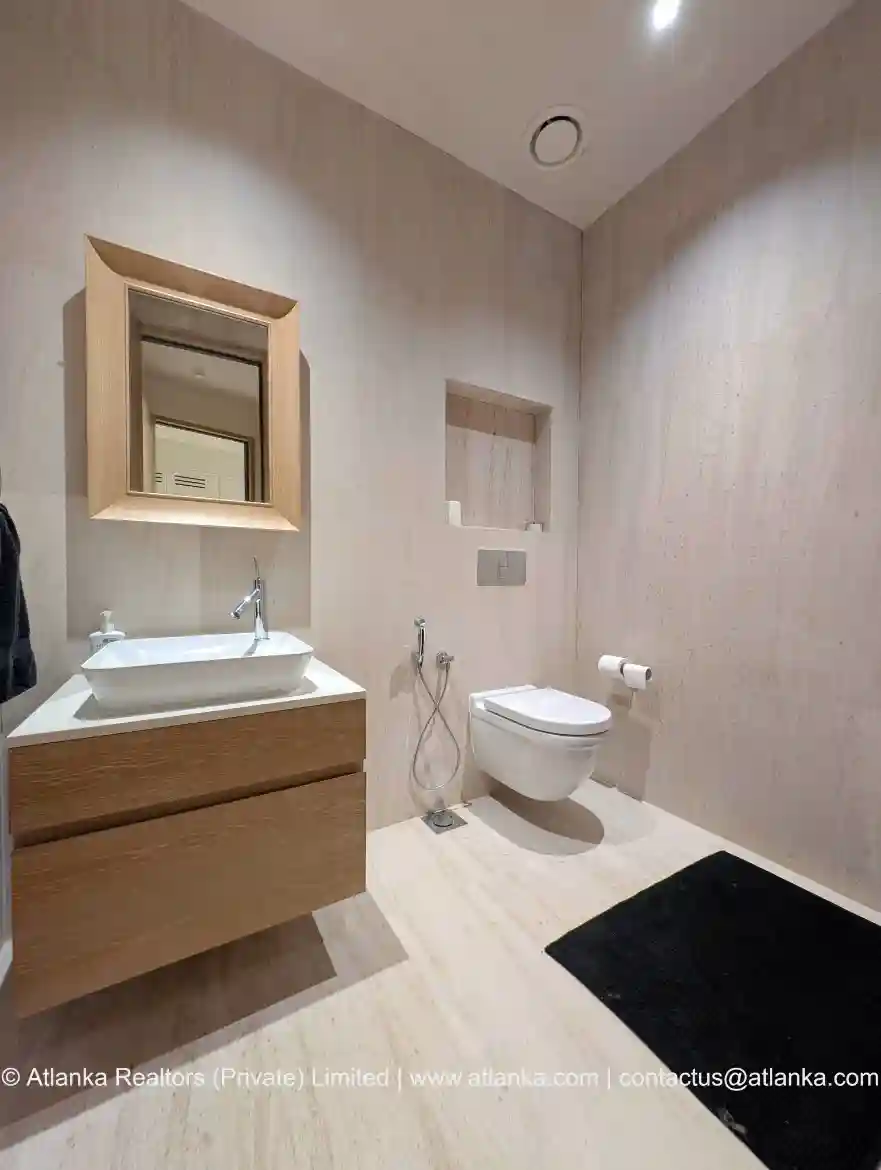 Apartment for Sale in Sapphire Residences
