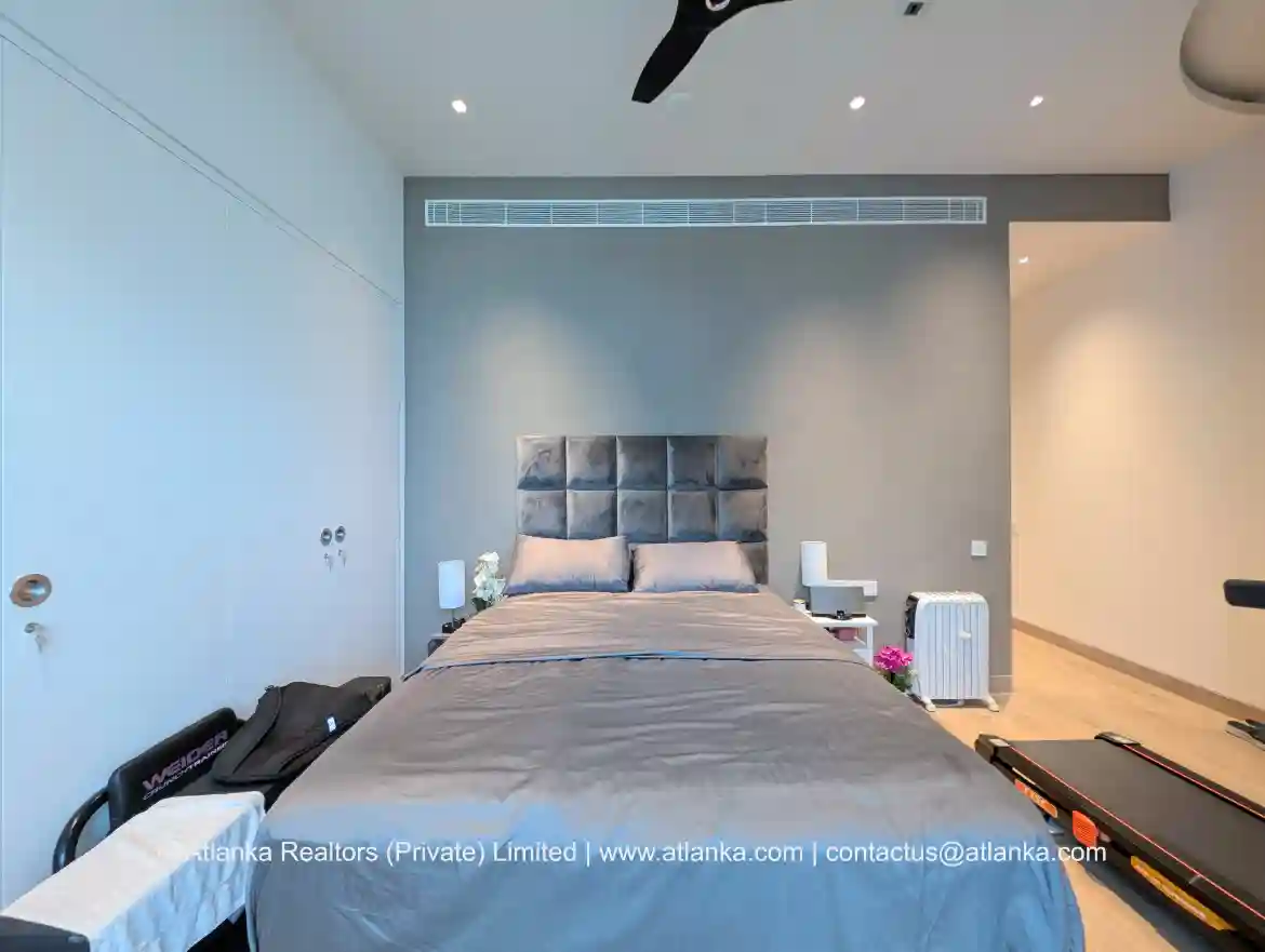 Apartment for Sale in Sapphire Residences