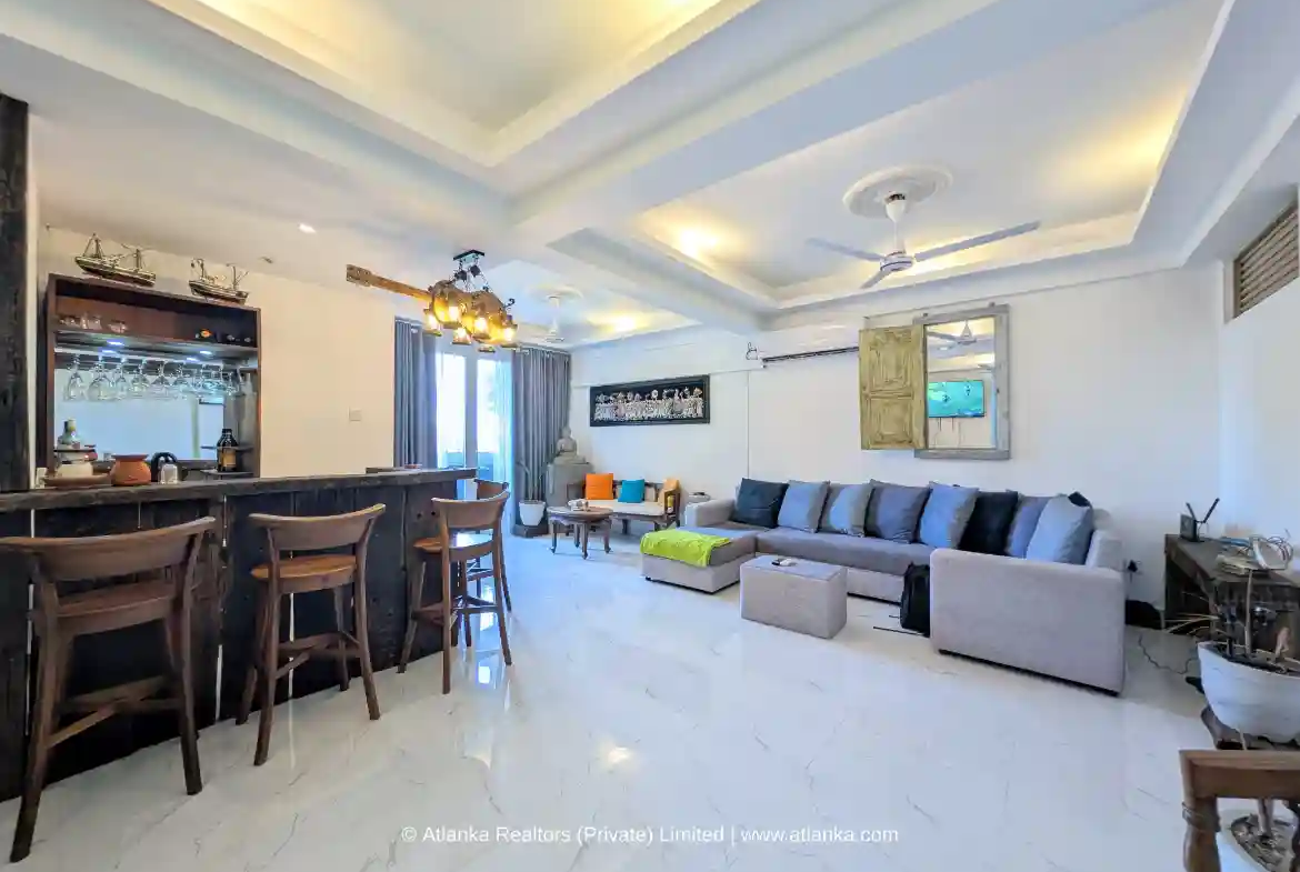 2BHK Apartment for Sale in Bambalapitiya