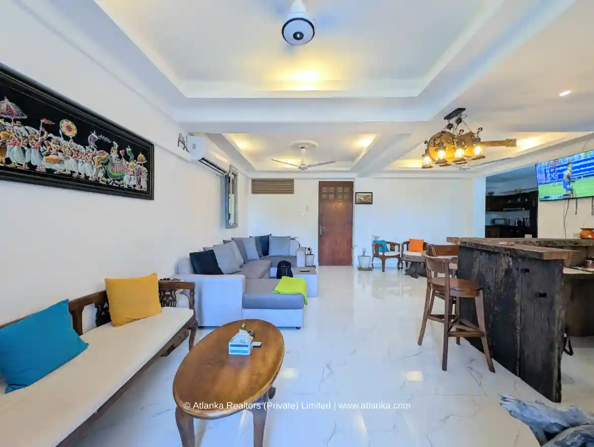 2BHK Apartment for Sale in Bambalapitiya